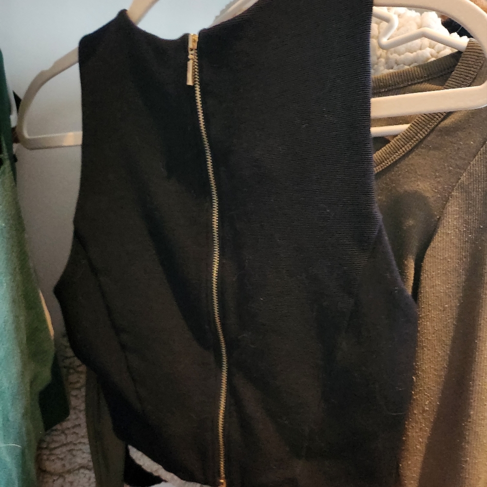 Club Monaco top